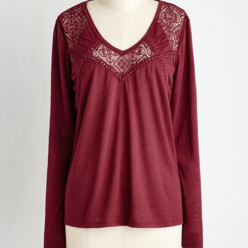 ModCloth Taylor & Sage long sleeve blouse, wine